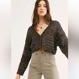 Free People Cropped Chunky Knit V-Neck Sweater